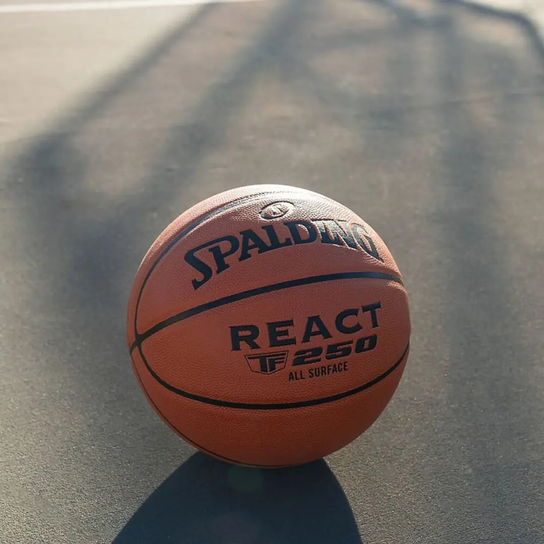 Spalding React TF-250 Basketbal - Maat 7 - Oranje
