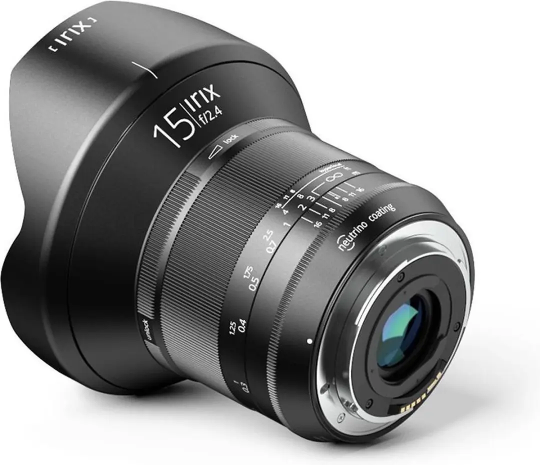 Irix 15mm f/2.4 Blackstone