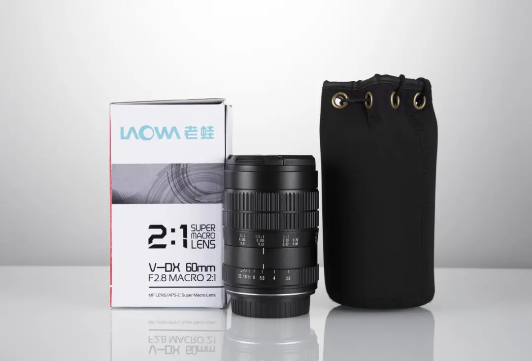 Laowa Venus Optics 60mm F/2.8 Ultra Macro 2X - Sony E - 62mm
