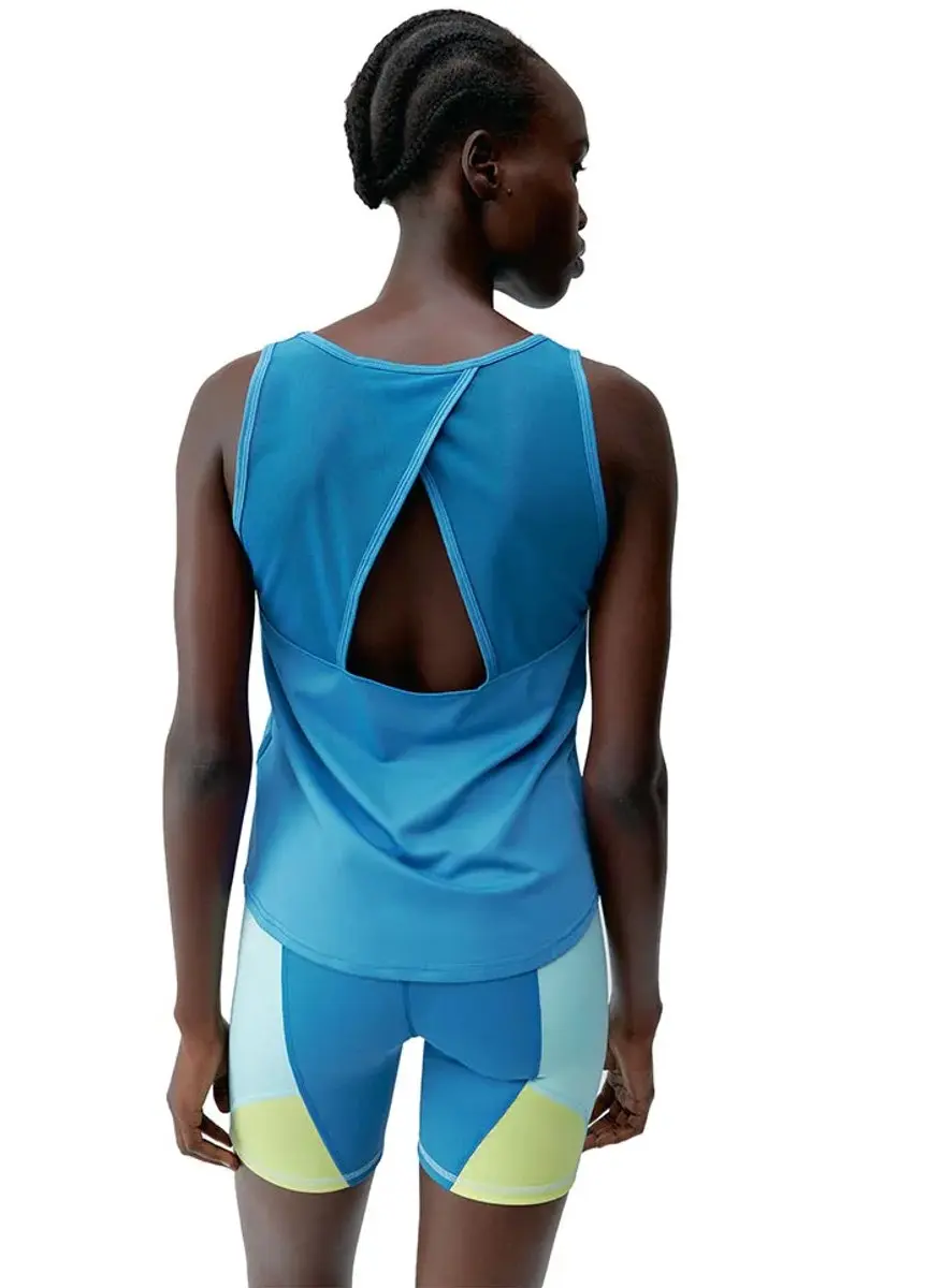 Born Living Yoga Daila Mouwloos T-shirt - S - Celadon Blue