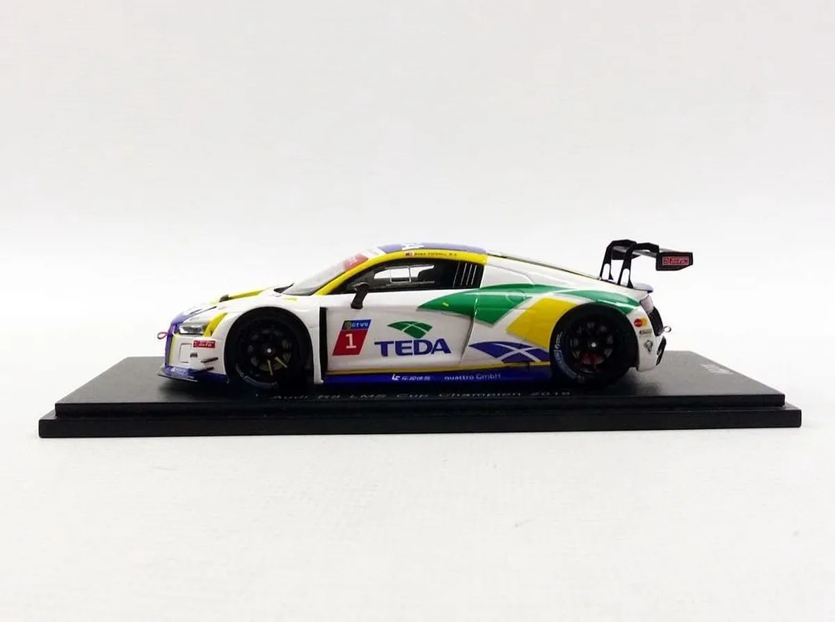 Audi R8 LMS Cup Champion 2016 Spark SA107 - 1:43 - 701 - afbeelding 6 van 6