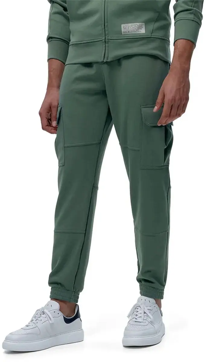 Born Living Yoga Biafra Joggers - M - Asparagus