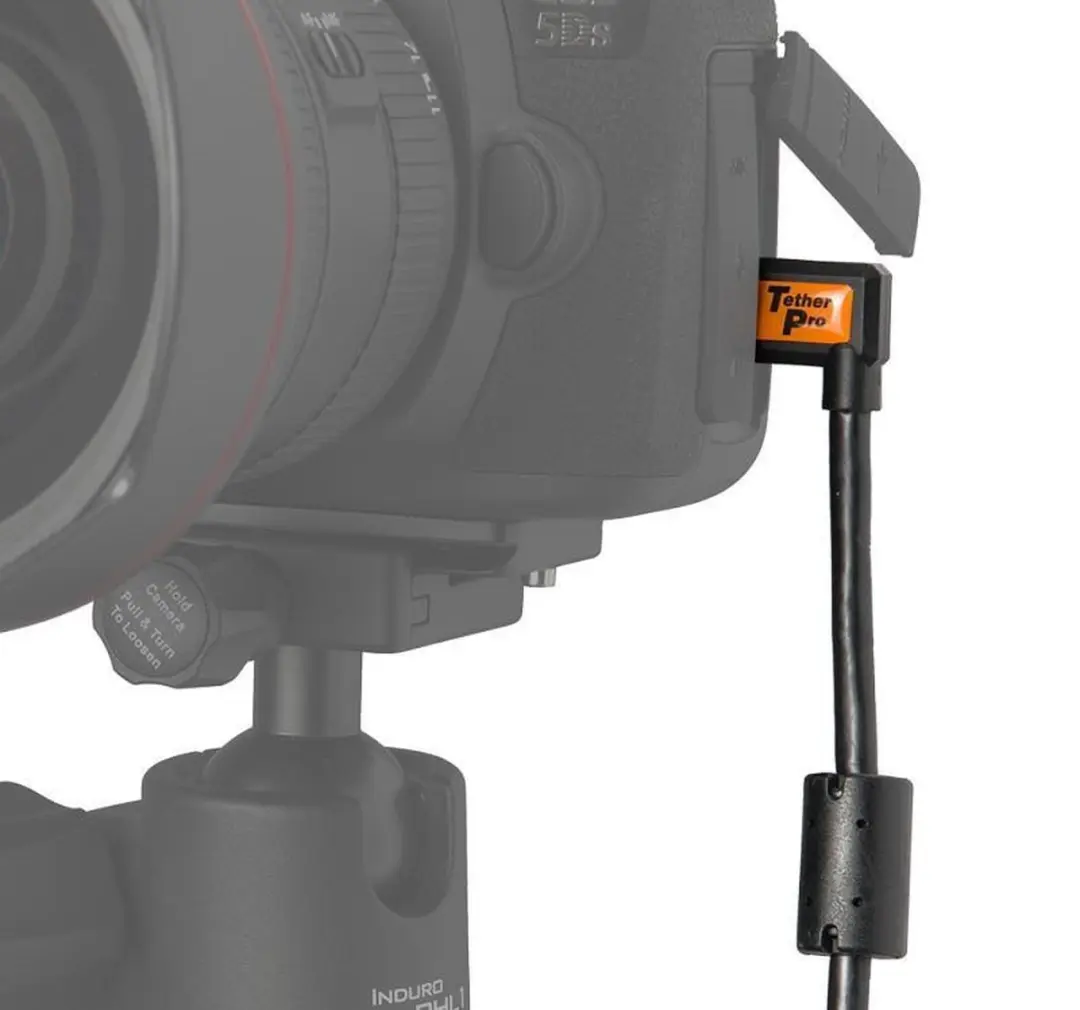 Tether Tools TetherPro USB 3.0 A Male naar Micro-B Right Angle 4.6m kabel Zwart