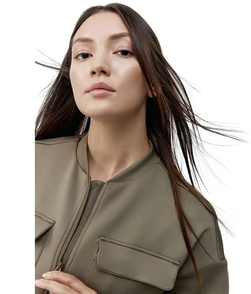 Born Living Yoga Graft Jas - Groen M-L