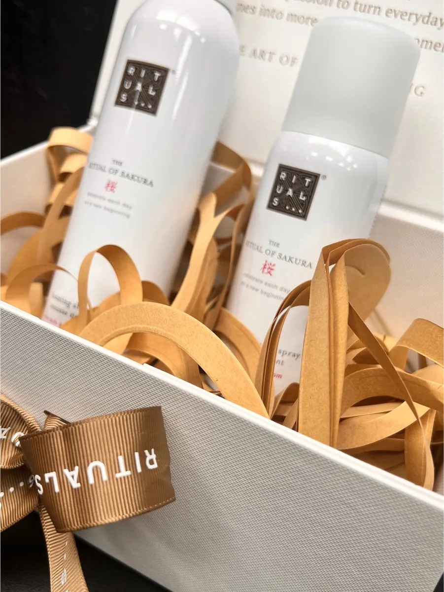 Rituals The Ritual of Sakura Geschenkset - Douchegel & Deo 350ml