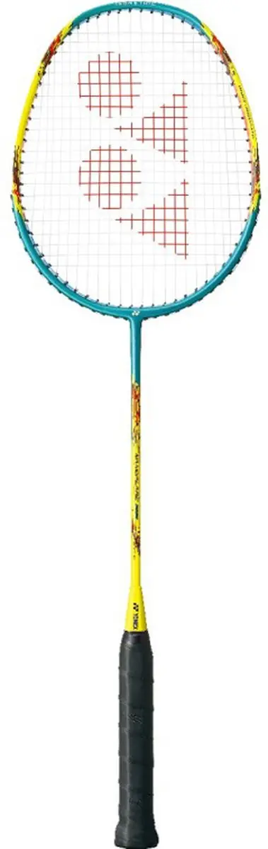 YONEX