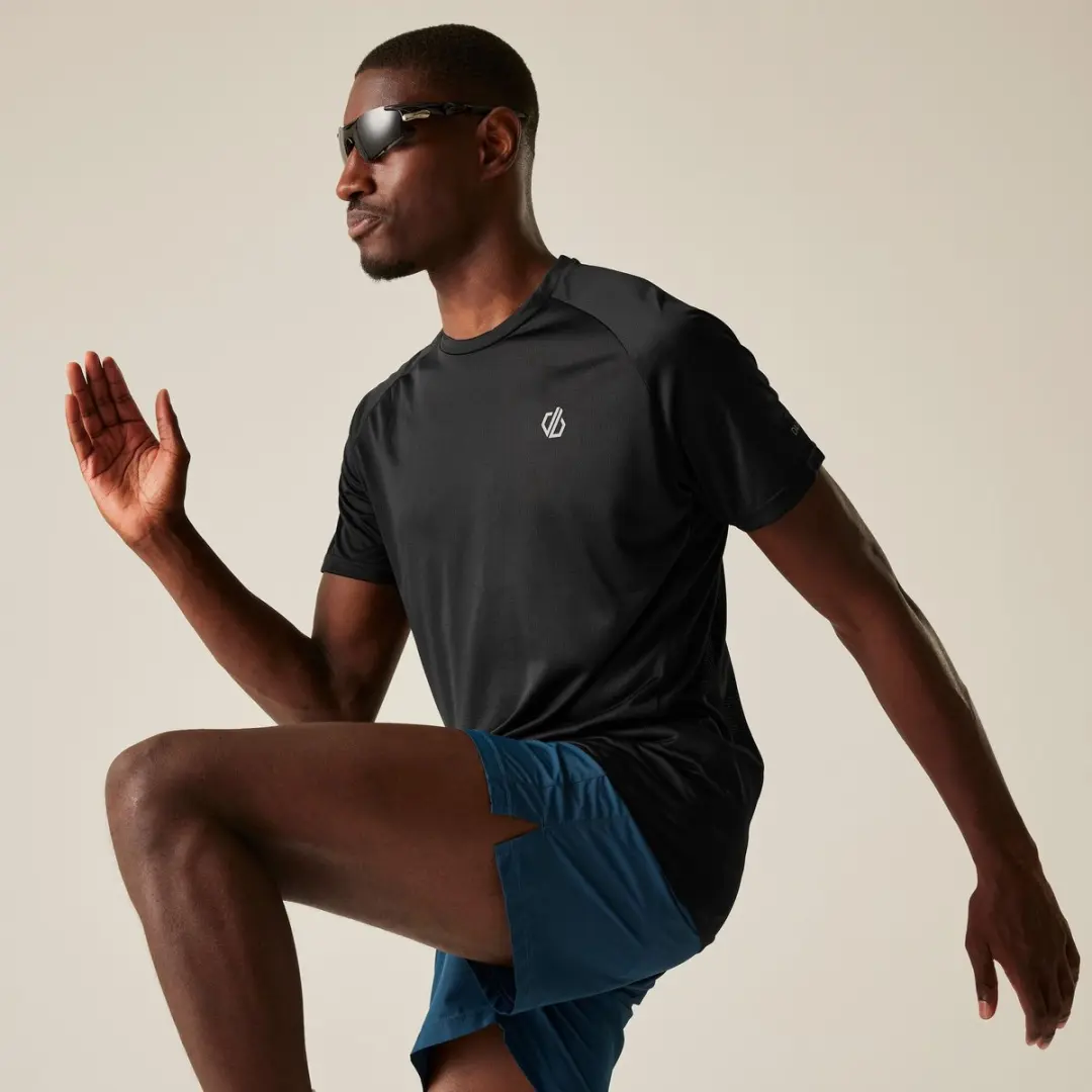Dare 2B, Accelerate Heren Korte Mouw Sportshirt, Black, Maat XS