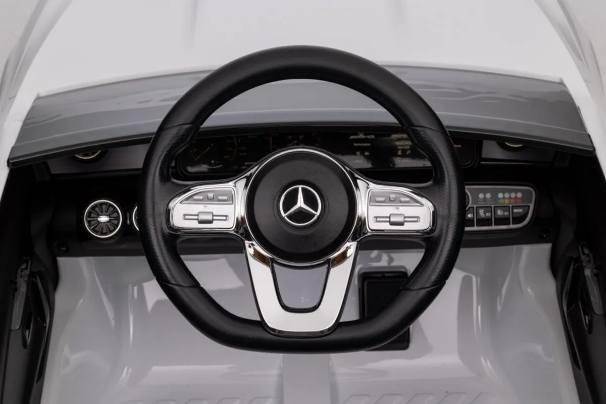 Mercedes AMG CLA 45 S Kinderauto 12V - Zwart