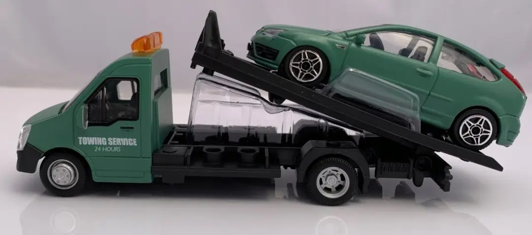 Bburago Autotransporter Ford Focus 1:43 - Groen - afbeelding 5 van 6