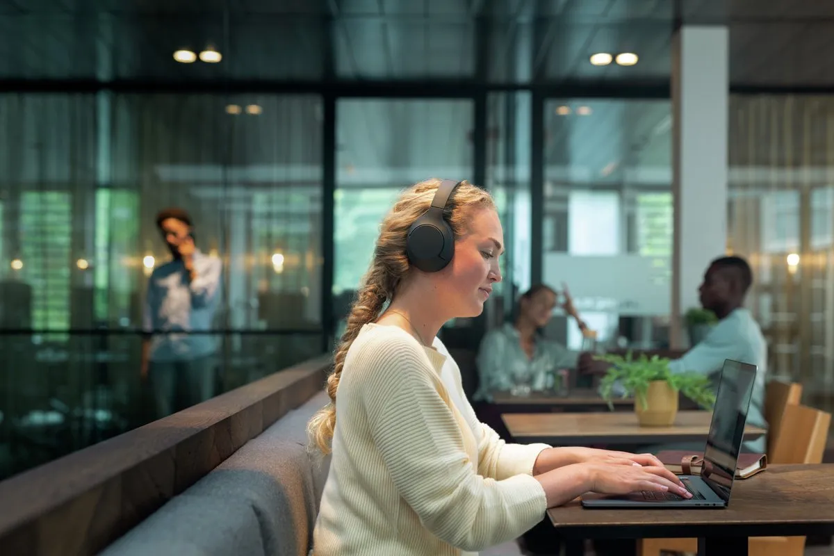 Philips TAH8506BK Draadloze Hoofdtelefoon - Zwart - afbeelding 6 van 6