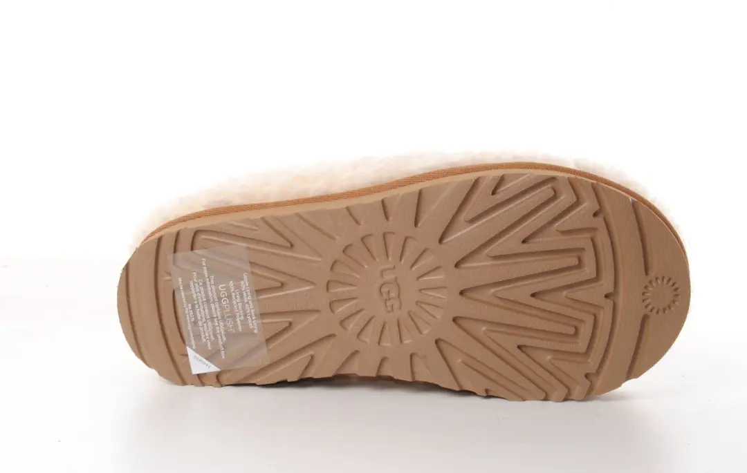 UGG Tasman Maxi Curly Schoen - Maat 39 - Zwart