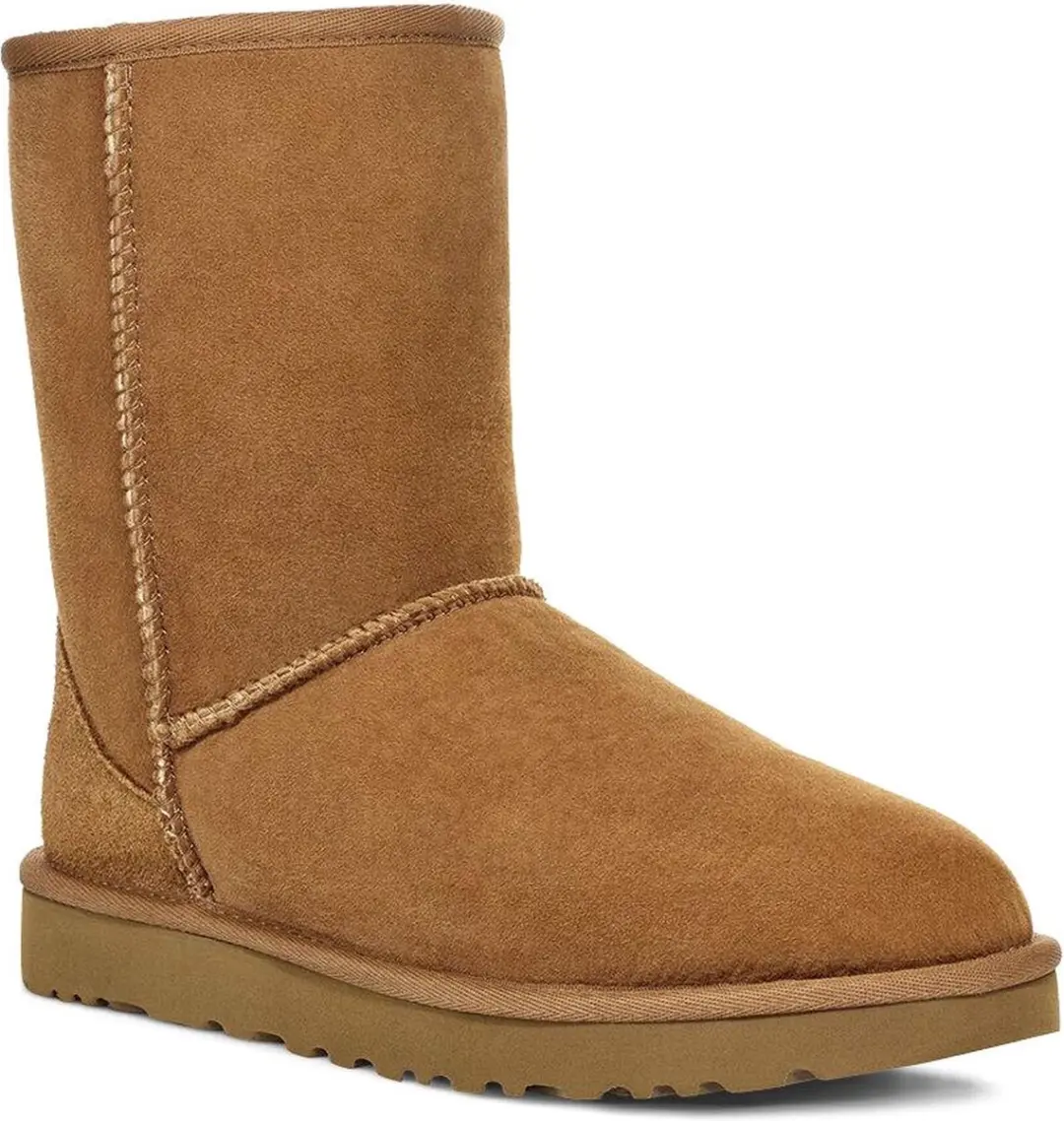 UGG Classic Short II Laarzen - Chestnut - Maat 39
