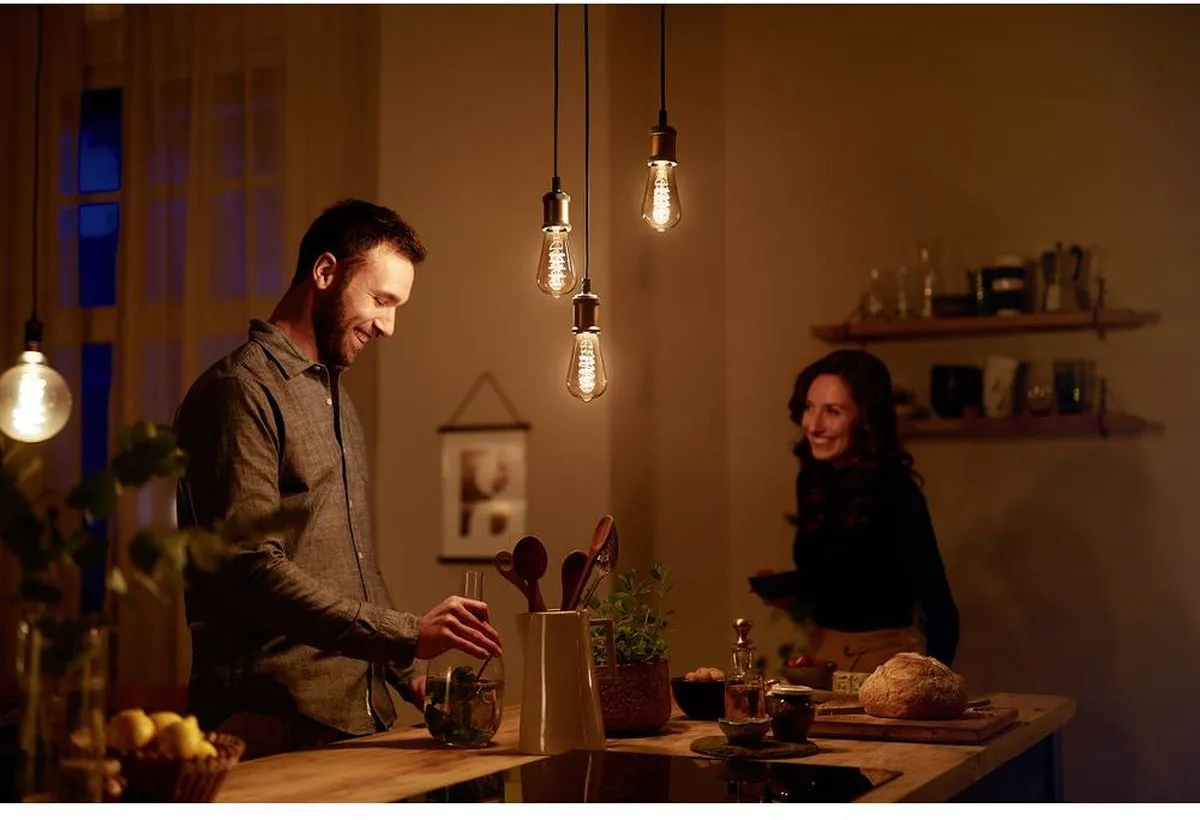 Philips LED Giant Spiraal Goud 40W E27 - Warmwit 1800K
