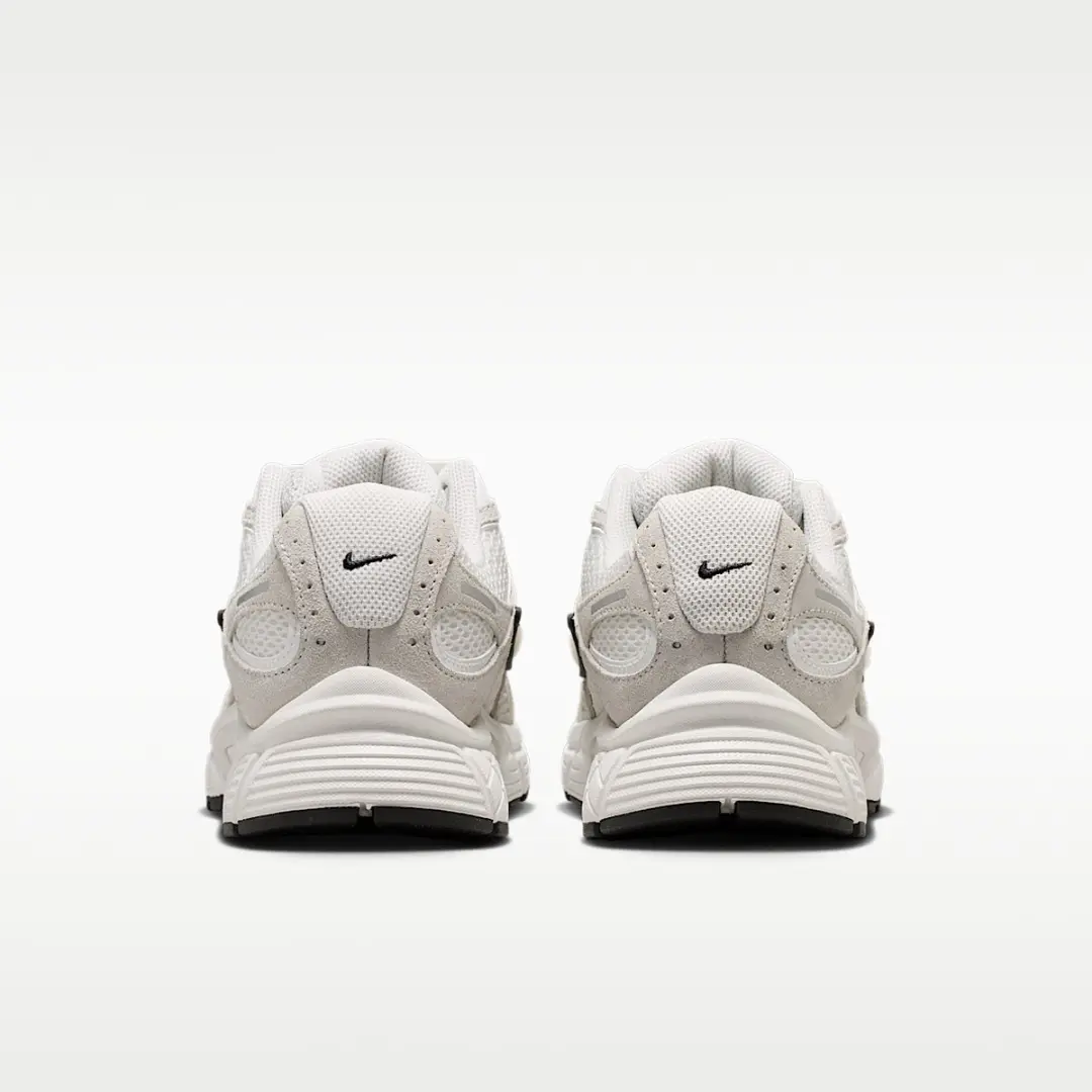 Nike V5 RNR Suede 2 W Sneakers - Maat 42 - Wit - afbeelding 3 van 6