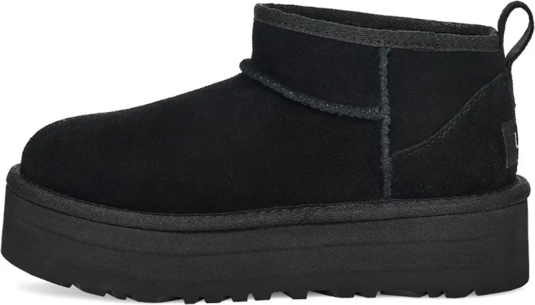 UGG Classic Ultra Mini Laarzen - 33.5 - Zwart