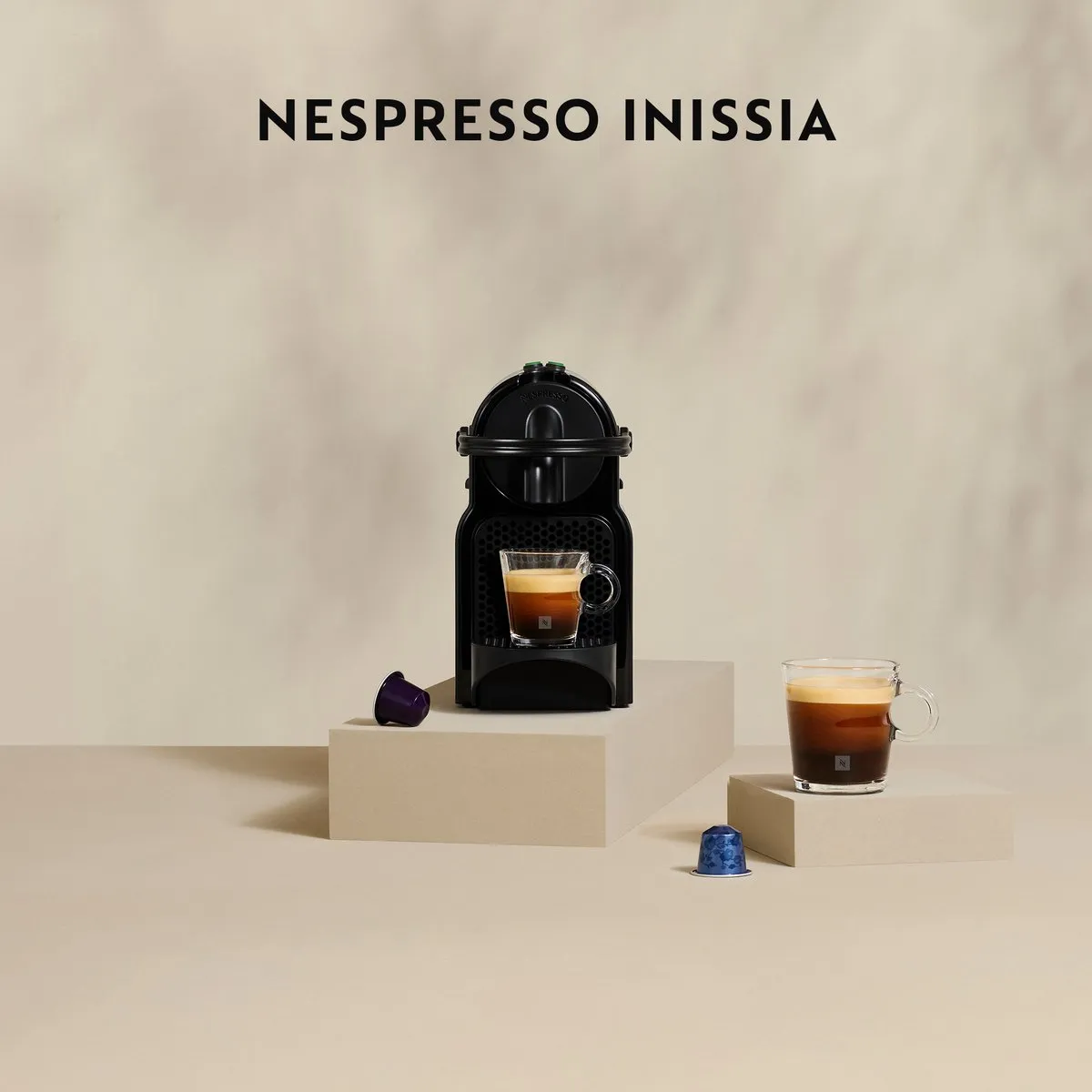 De'Longhi Inissia EN 80.BAE Espressomachine - Zwart