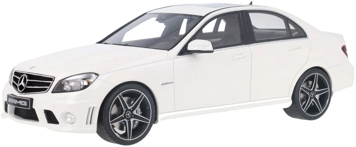 Mercedes-Benz C63 AMG - 1:18 - GT Spirit