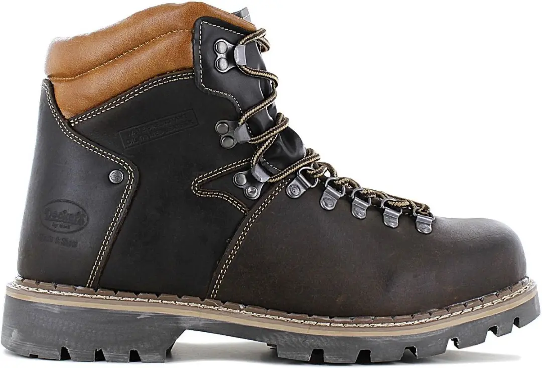 DOCKERS by Gerli Boots