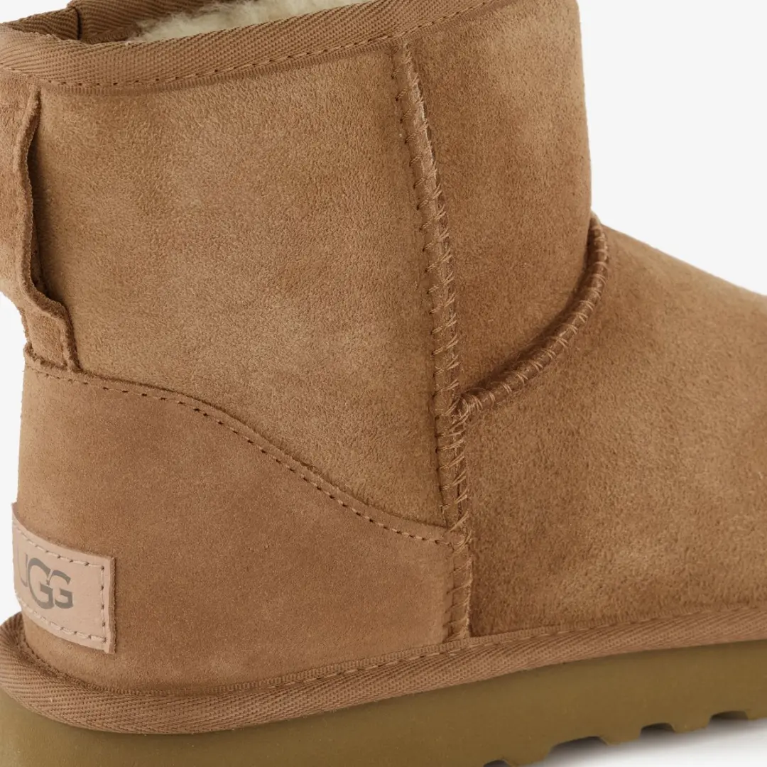 UGG W Classic Mini II Dames Laarzen - Chestnut - Maat 38 - afbeelding 6 van 6