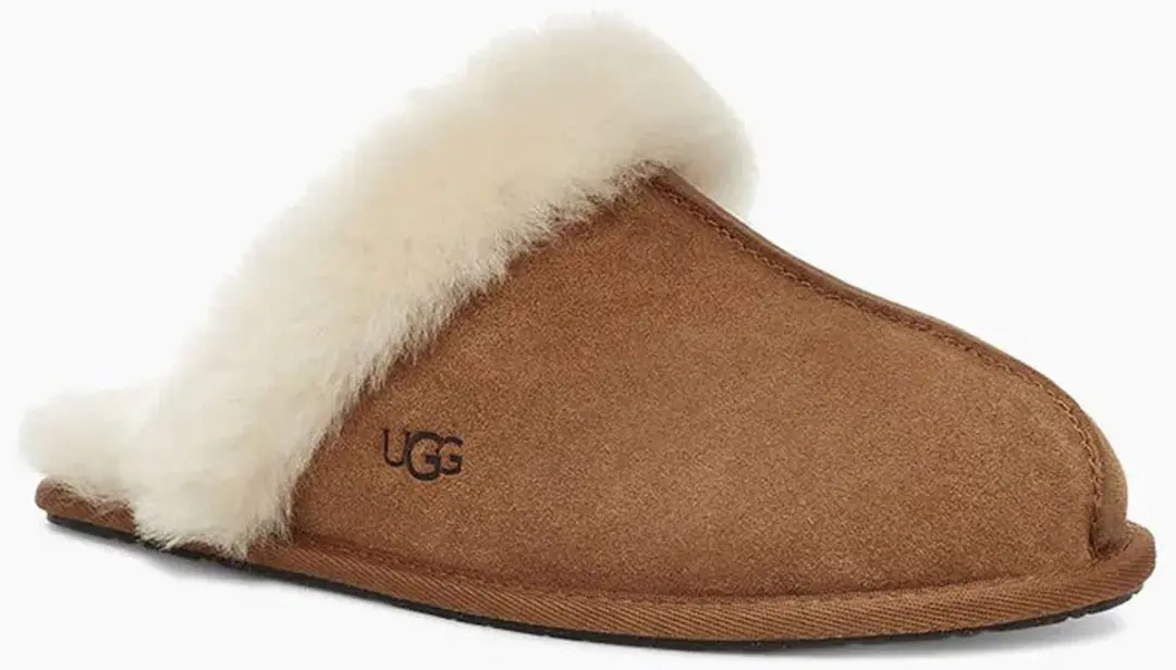 UGG W Scuffette II Dames Sloffen - Chestnut 39