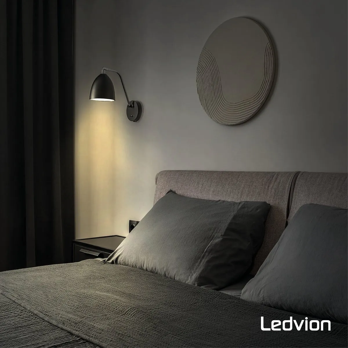 LEDVION E27 LED Lamp Dimbaar 8.8W 2700K - Mat