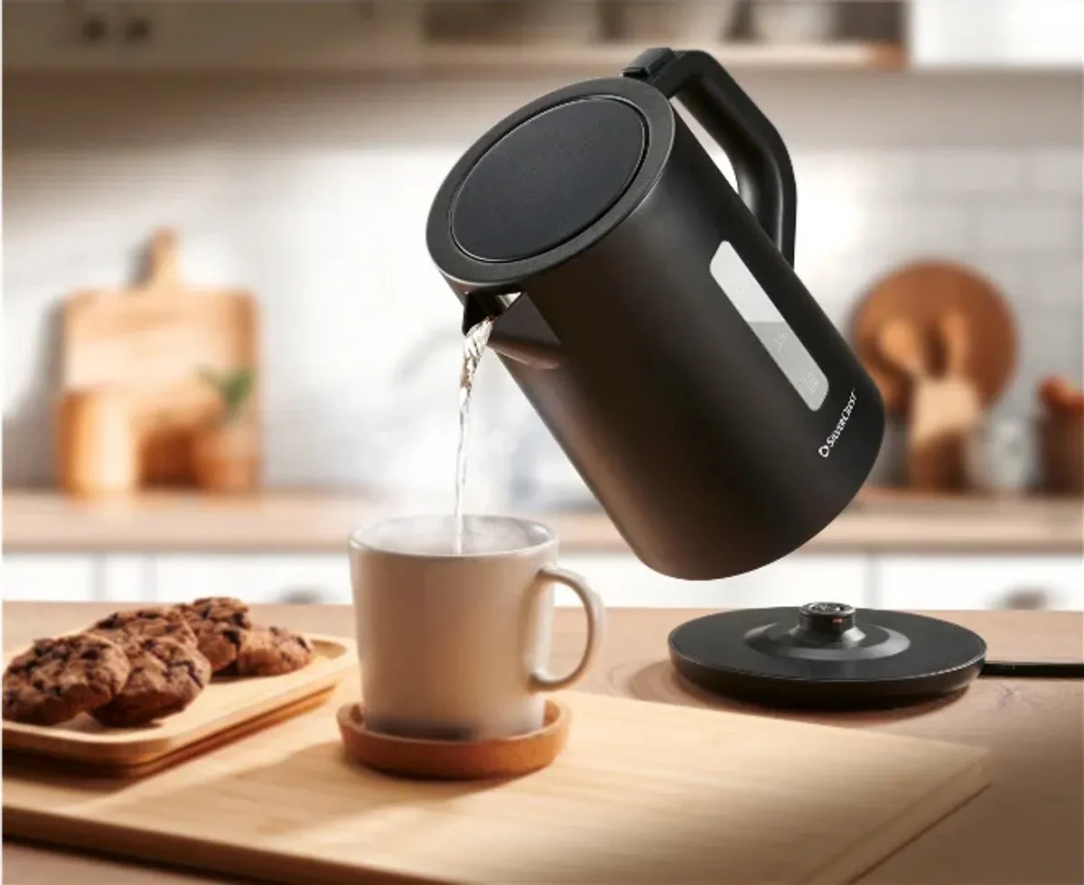 SILVERCREST® Waterkoker 1,7 L - Materiaal: BPA vrij kunststof - Vermogen: 3000 W - 1 l water in ca. 2:37 min. - 360° draaibaar - Uitneembaar en afwasbaar kalkfilter - Waterstandaanwijzing - Zwart