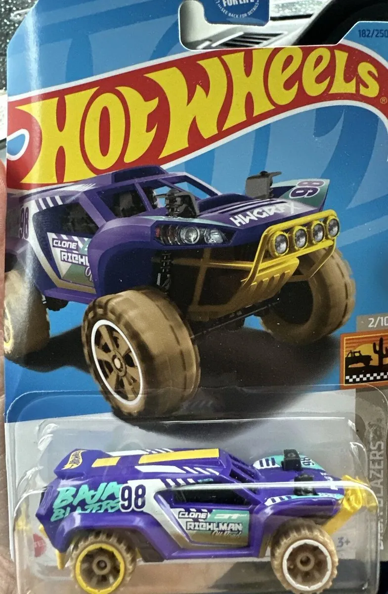 Hot Wheels Dune Crusher 1:64