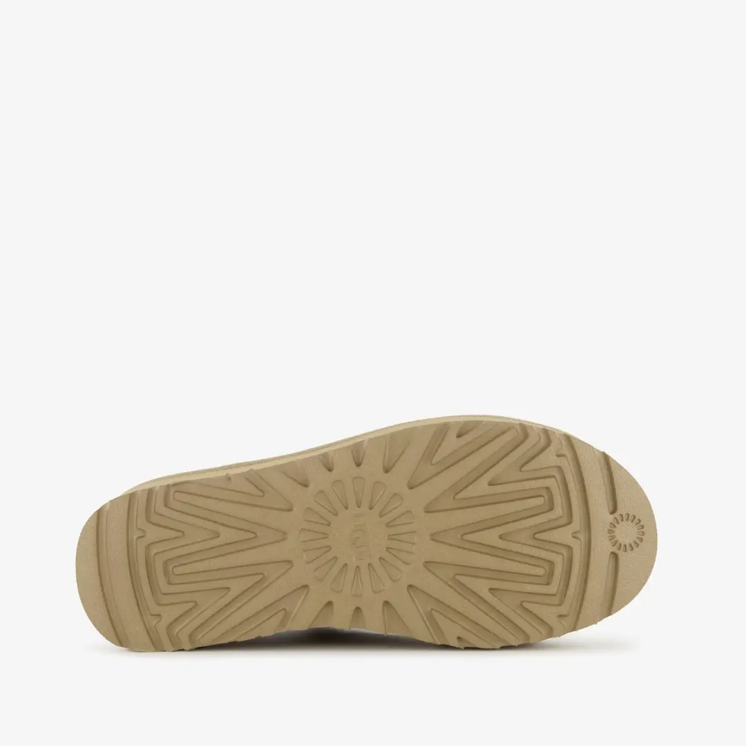 UGG Classic Ultra Mini Platform Boot - Wit - Maat 37