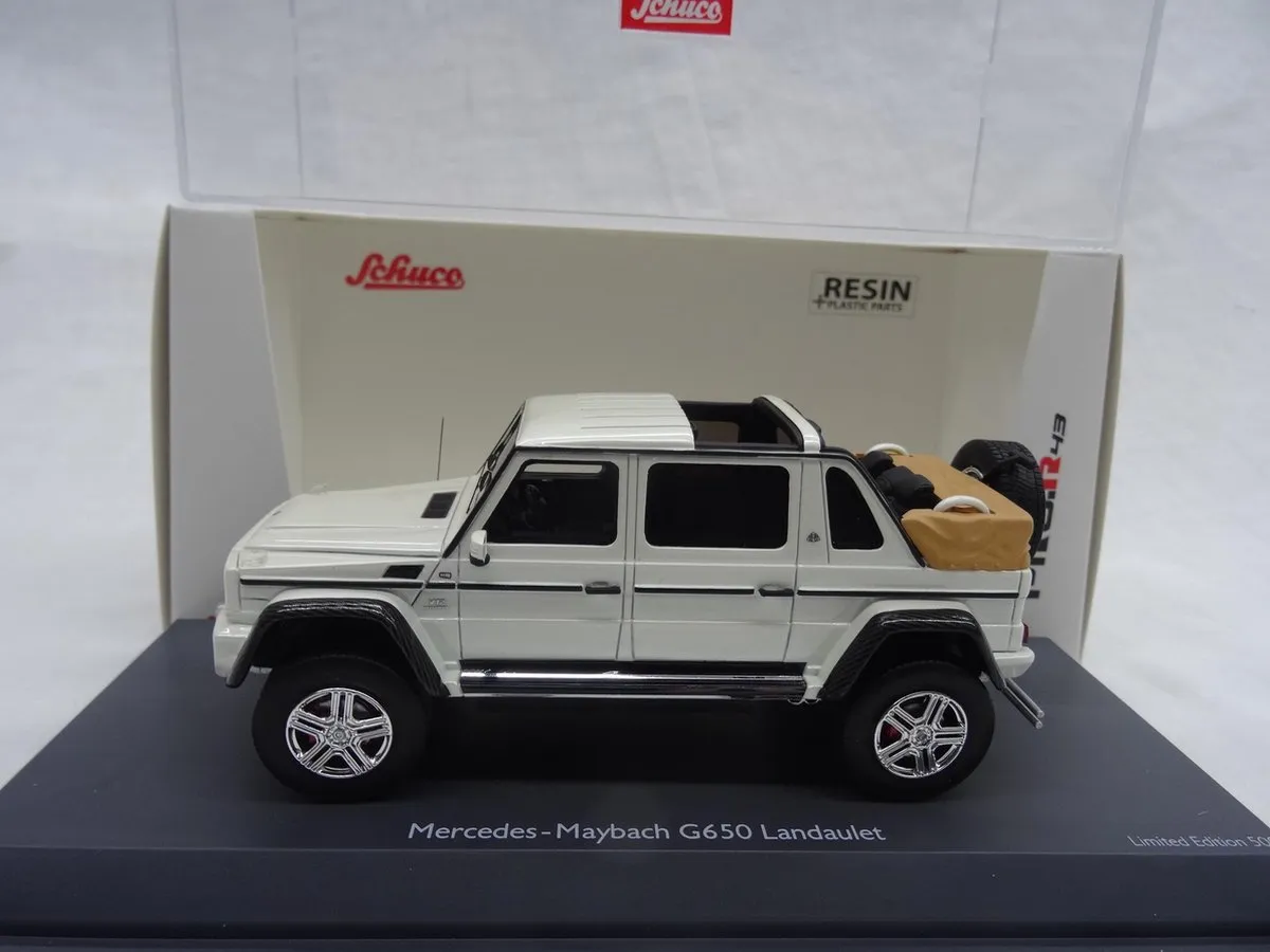 Mercedes-Maybach G650 Landaulet 1:43 - Schuco - Groen Metallic - afbeelding 6 van 6