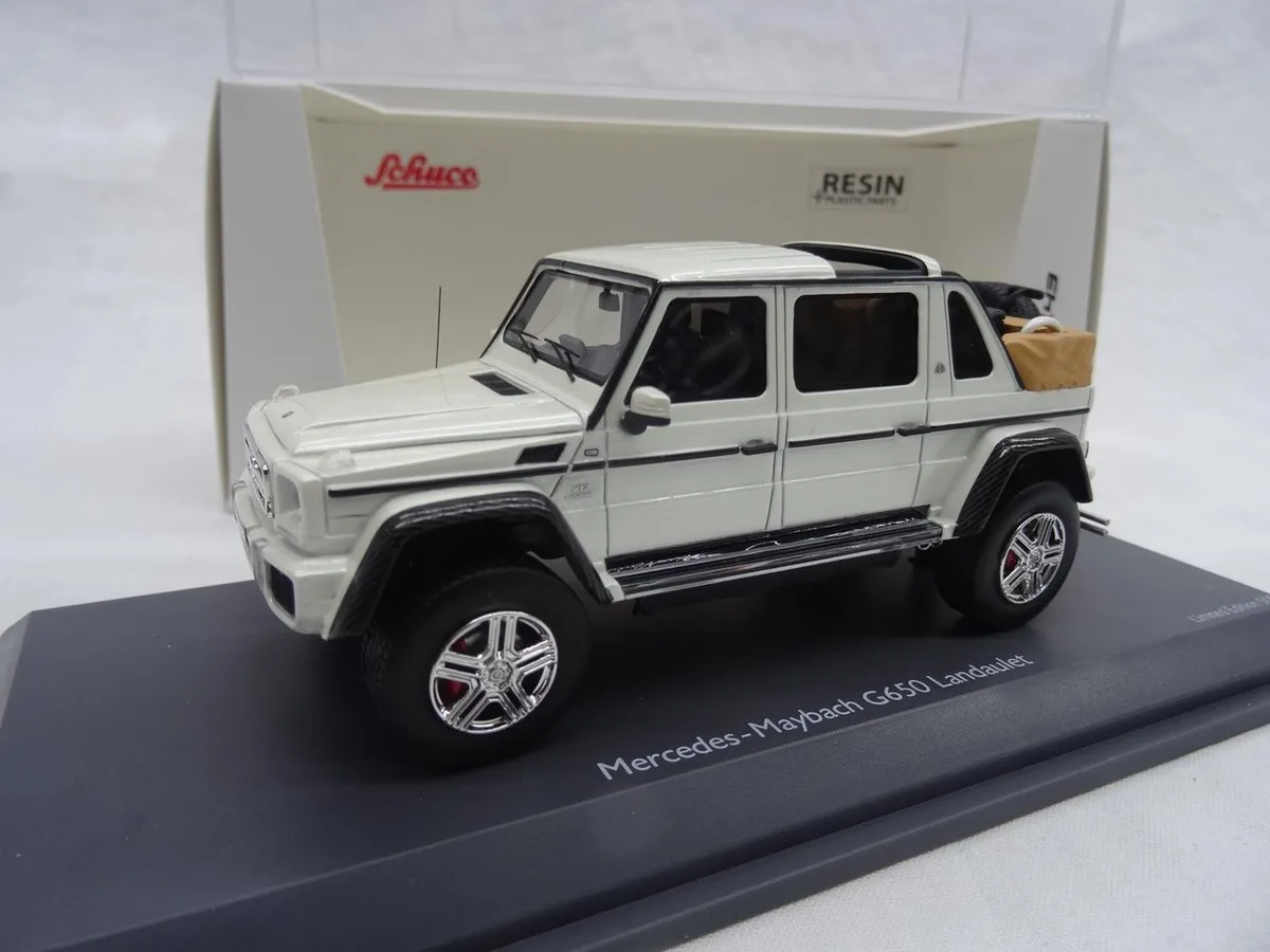Mercedes-Maybach G650 Landaulet 1:43 - Schuco - Groen Metallic