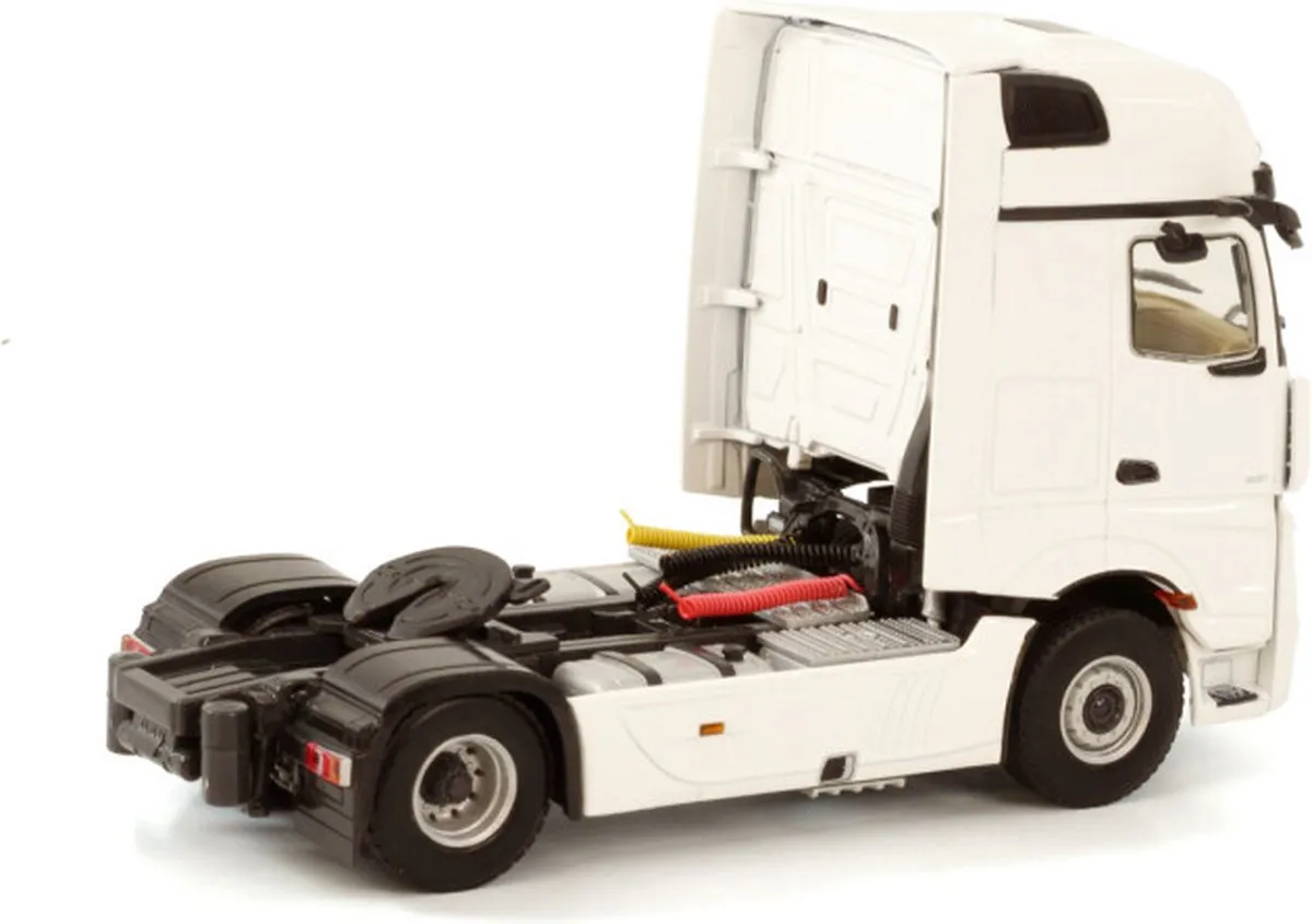 Mercedes-Benz Actros MP5 Giga Space 4x2 - WSI Models 1:50 Wit
