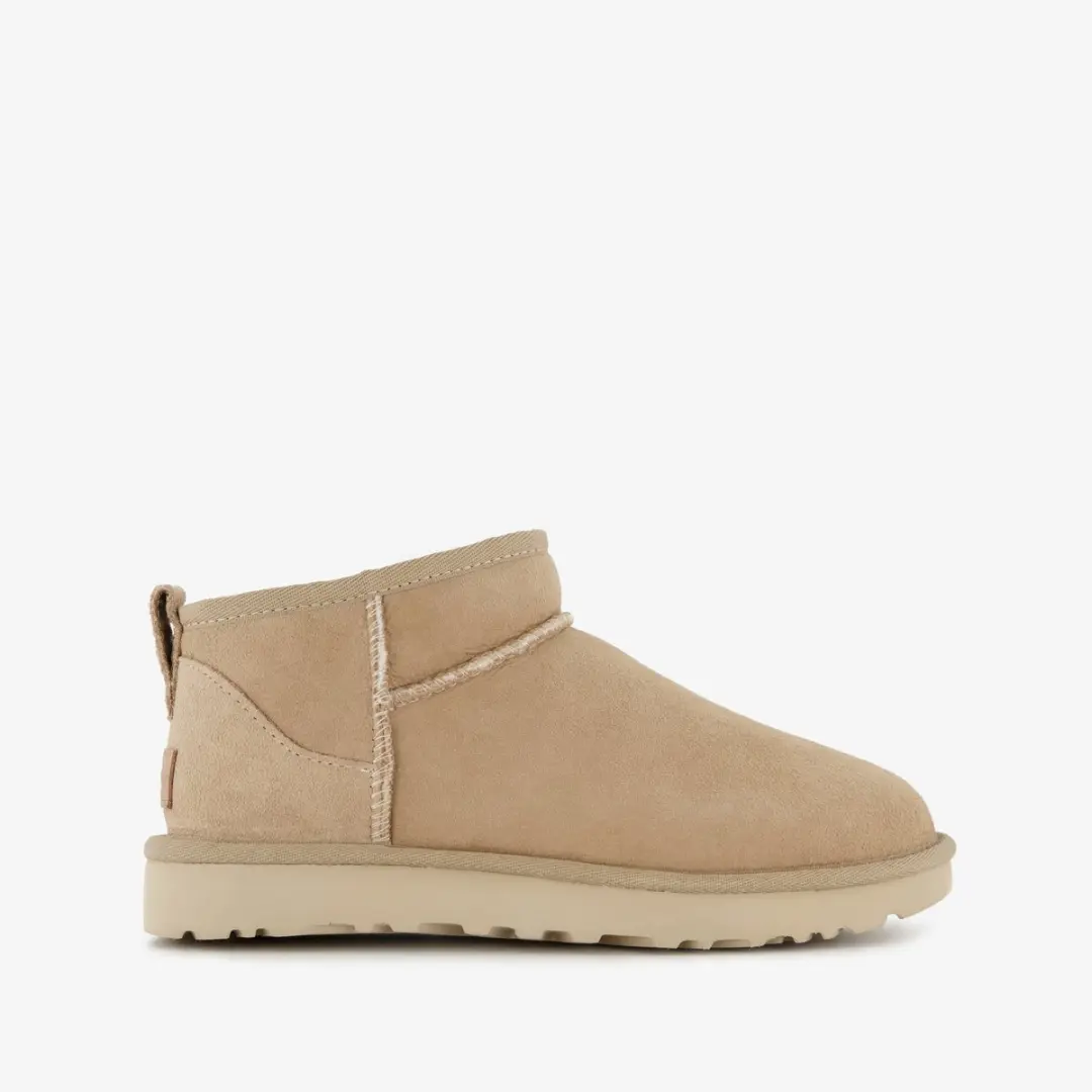 UGG Classic Ultra Mini Boot - Wit - Dames - Maat 39 - afbeelding 6 van 6
