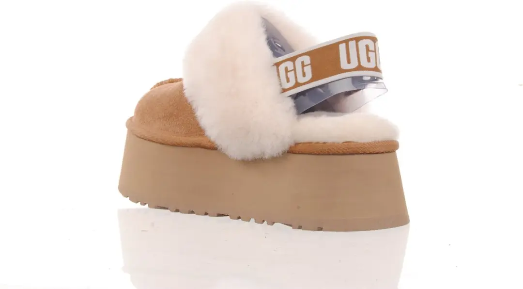 UGG Funkette Schoen - Maat 40 - Zwart