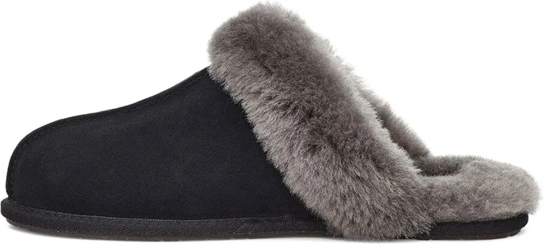 UGG W Scuffette II Dames Sloffen - 37 - Zwart/Grijs