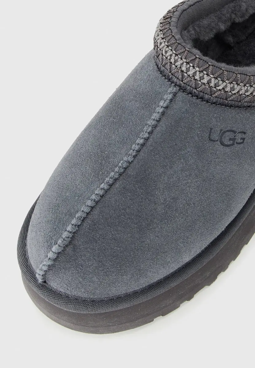 UGG Tazz II