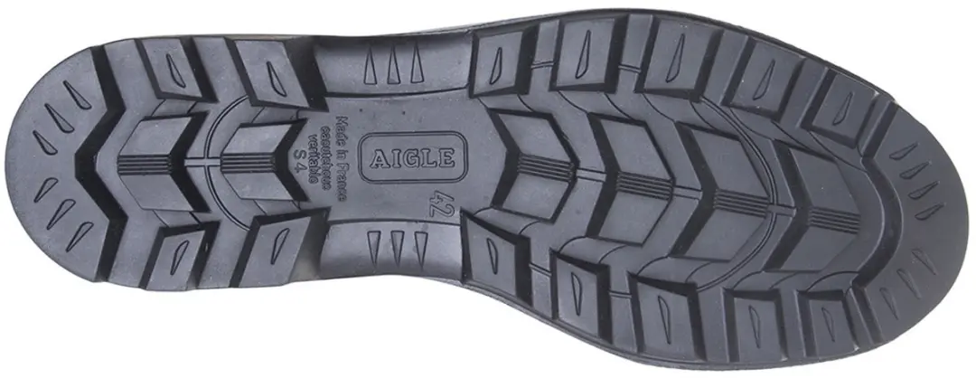 Aigle Benyl M