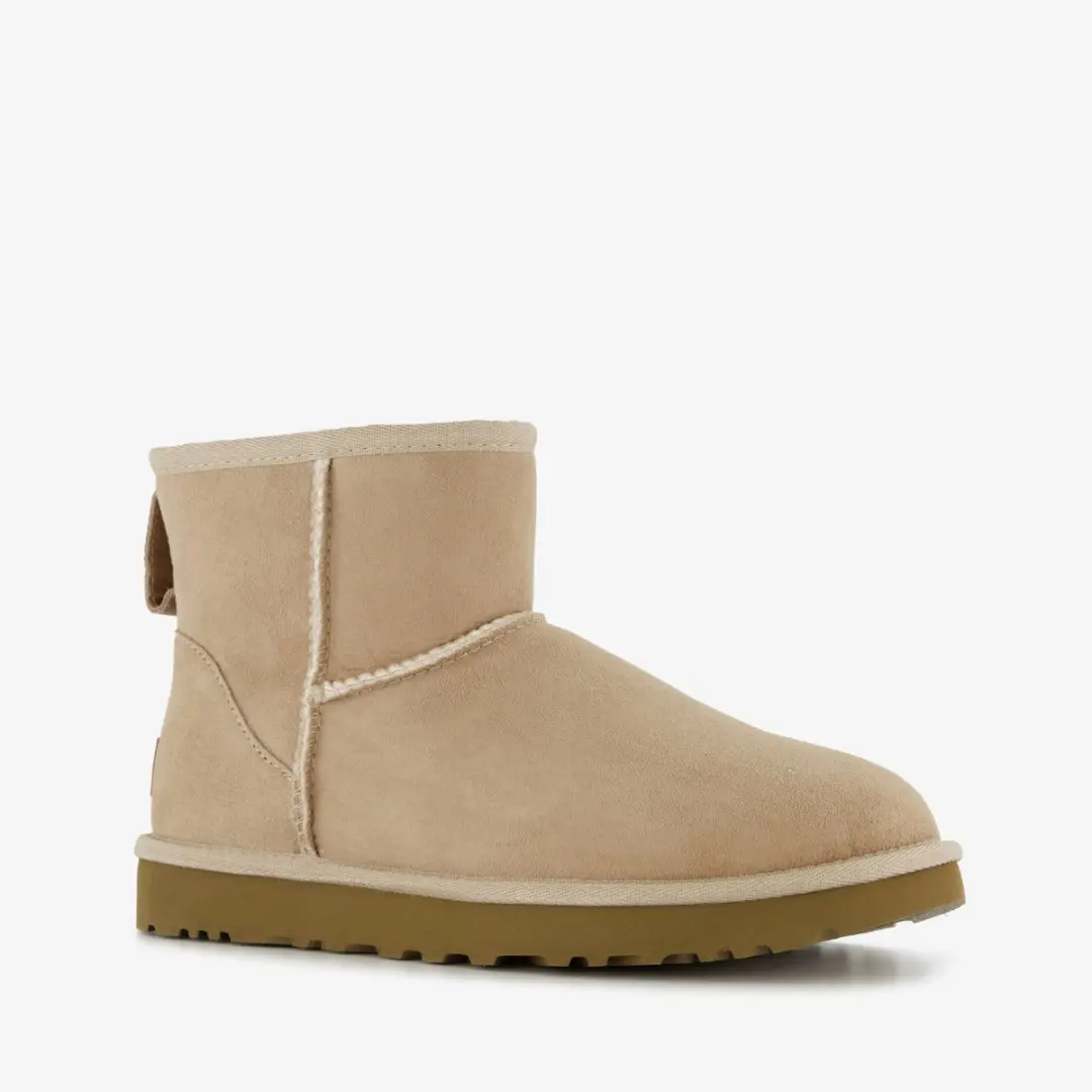 UGG Classic Mini II Boot