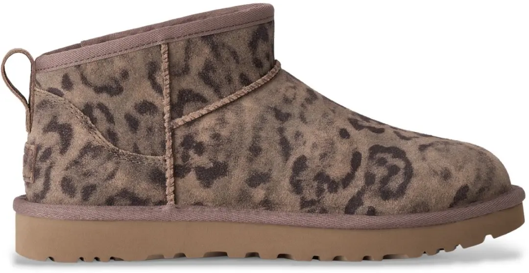 UGG Classic Ultra Mini Spotted