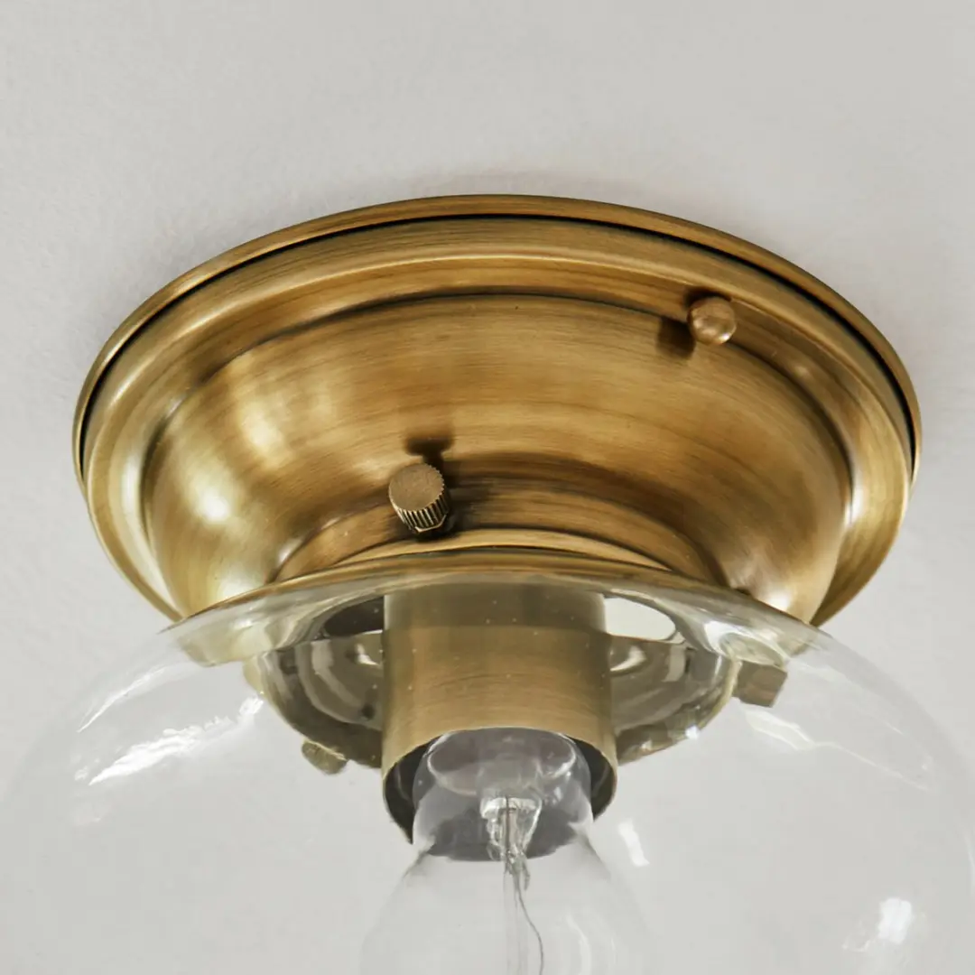 Loberon Plafondlamp Amélor - 15W - Ø20cm - Antiekmessing/Heldere Glas - afbeelding 5 van 6