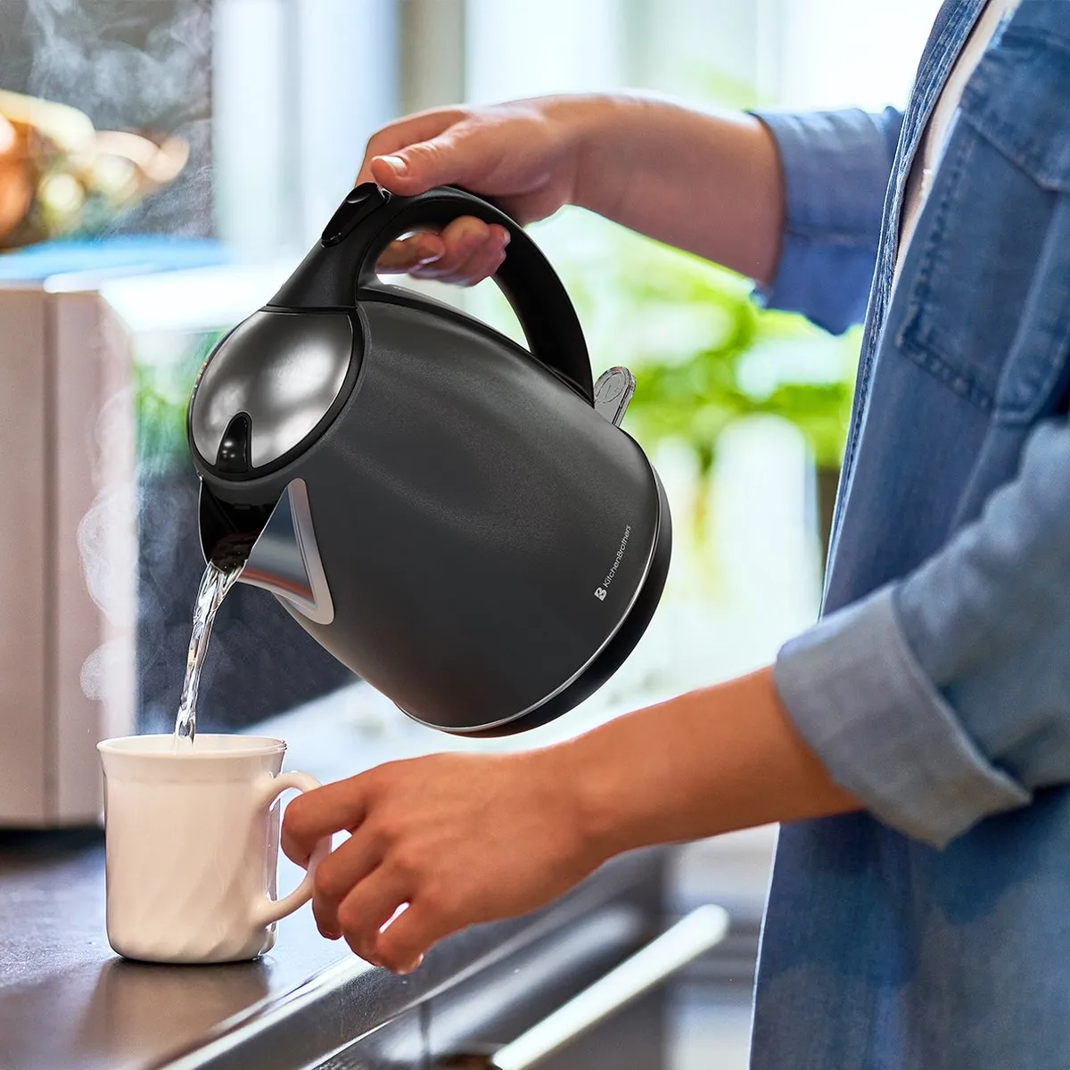 KitchenBrothers KB4070 Waterkoker 1,7L - 2200W - Titanium Grijs