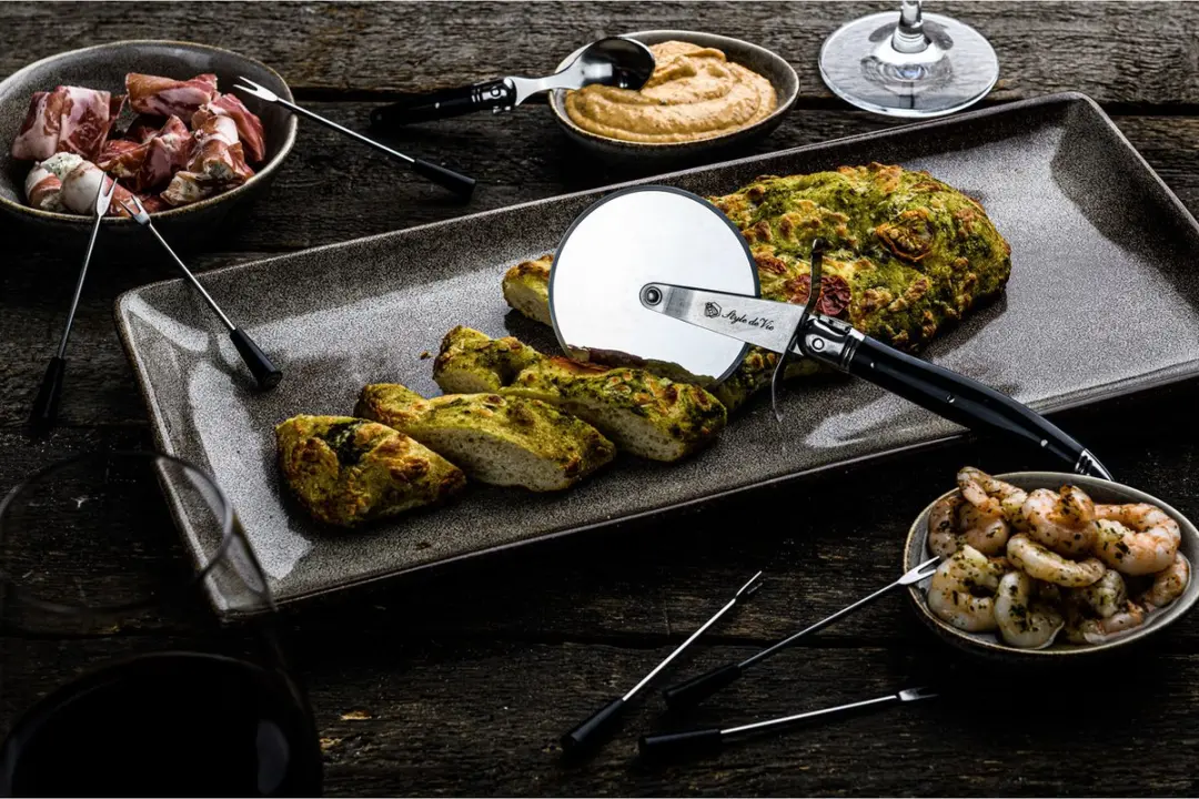 Laguiole Style de Vie Premium Line Pizzasnijder - Zwart