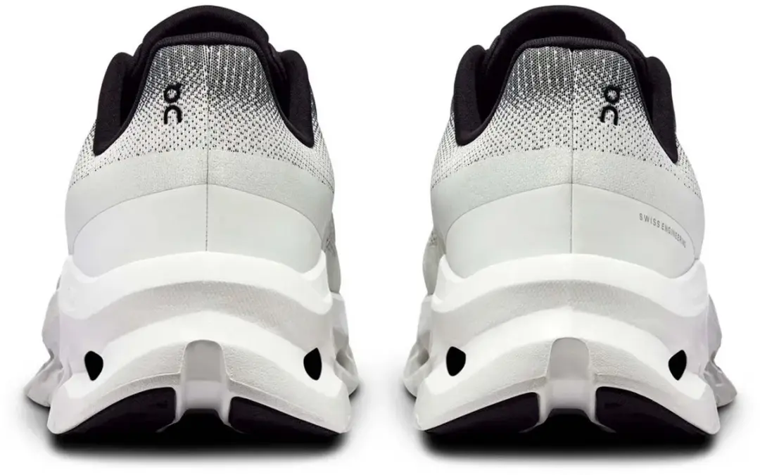 On Cloudrunner 3 Wandelsneakers - Zwart