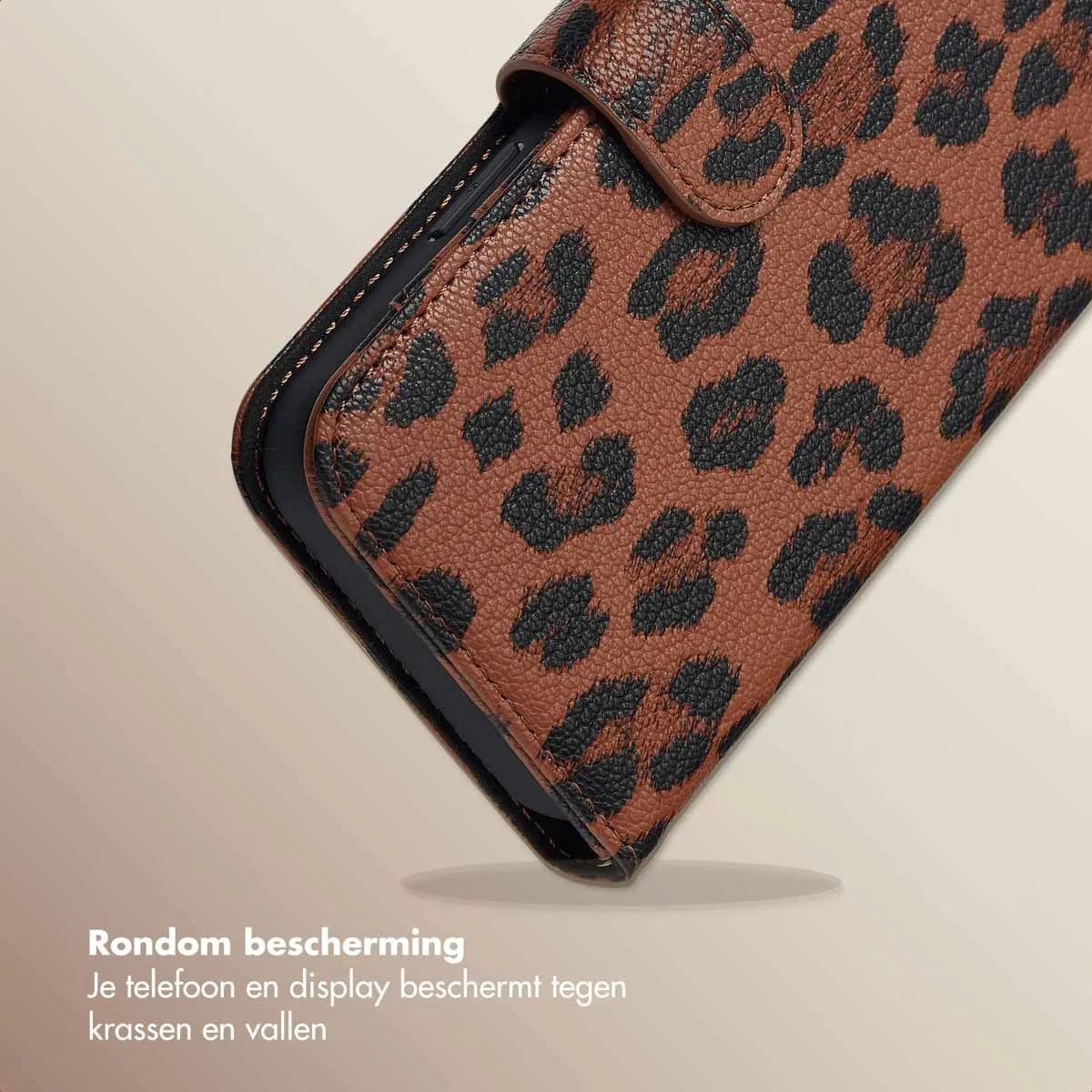 Selencia Hoesje iPhone 12 Pro - Sabi Bookcase Panterprint Bruin