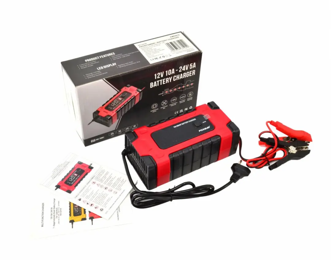 AWTools EM05010 Acculader 12V/24V 10A - LCD Display