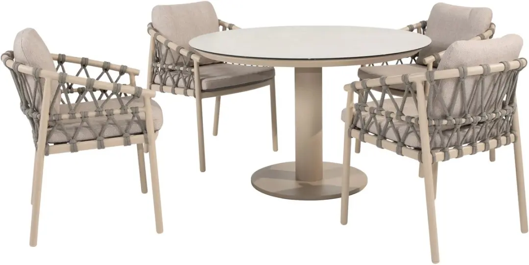 4 Seasons Outdoor Sarah Tafel met 4x Piacenza Stoelen