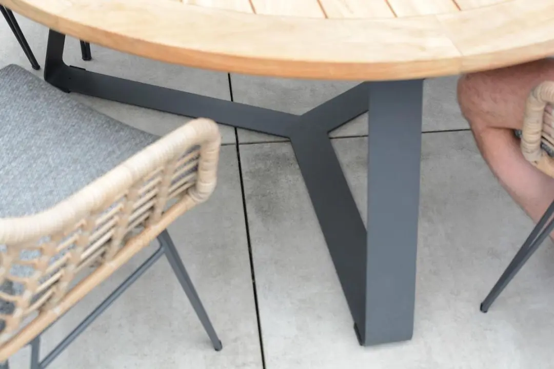 4 Seasons Outdoor Basso Tuintafel 160cm Rond - 6 Personen - afbeelding 6 van 6