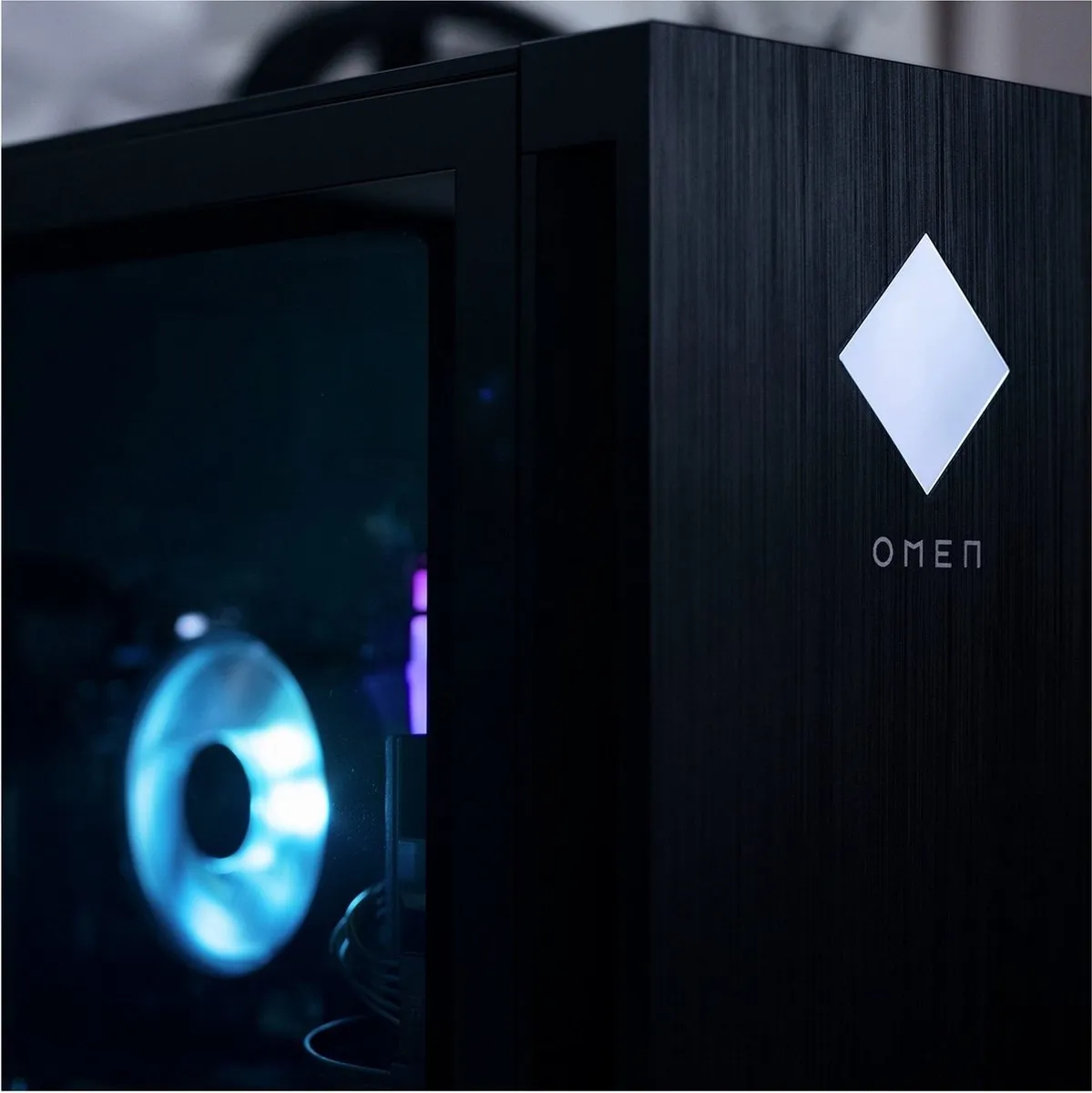 HP OMEN GT15-0005NB Gaming PC - i5-12400F RTX 3070 1TB SSD