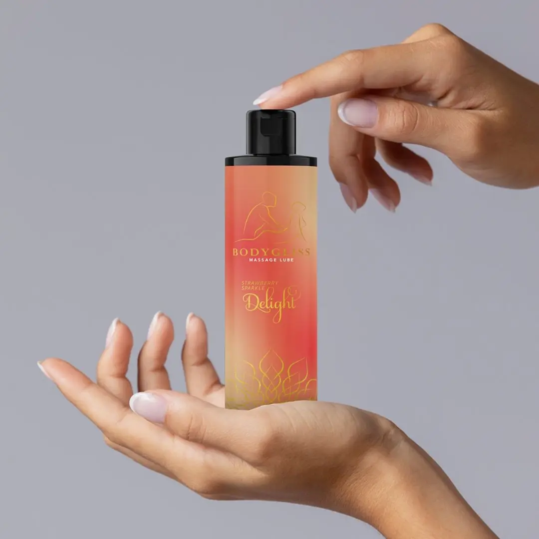 BodyGliss Silky Soft Massageolie Aardbei & Champagne 150ml