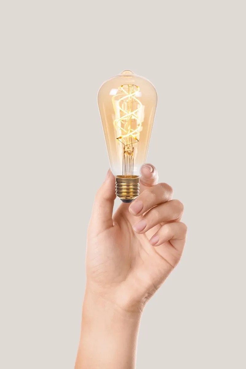 Lucide ST64 LED Filamentlamp 4,9W 2200K - E27 - Amber