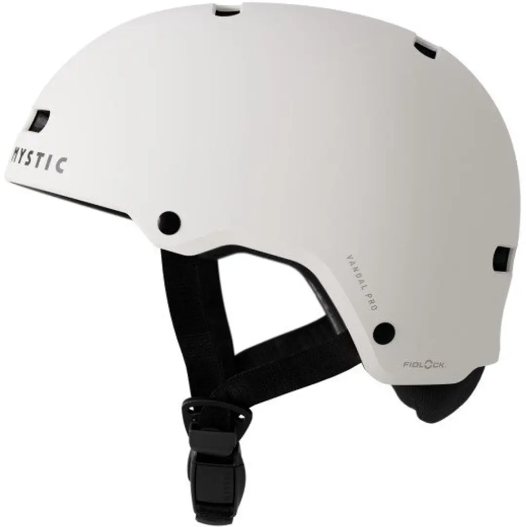 Mystic Vandal PRO Helmet